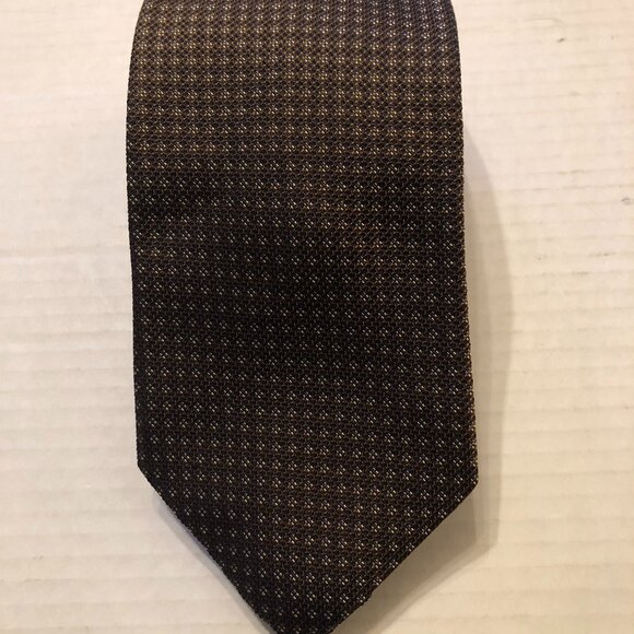BARNEYS New York men's new brown silk tie 3 3/4